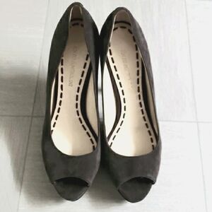 Enzo Angiolini Peeptoe Heels Size: 6.5